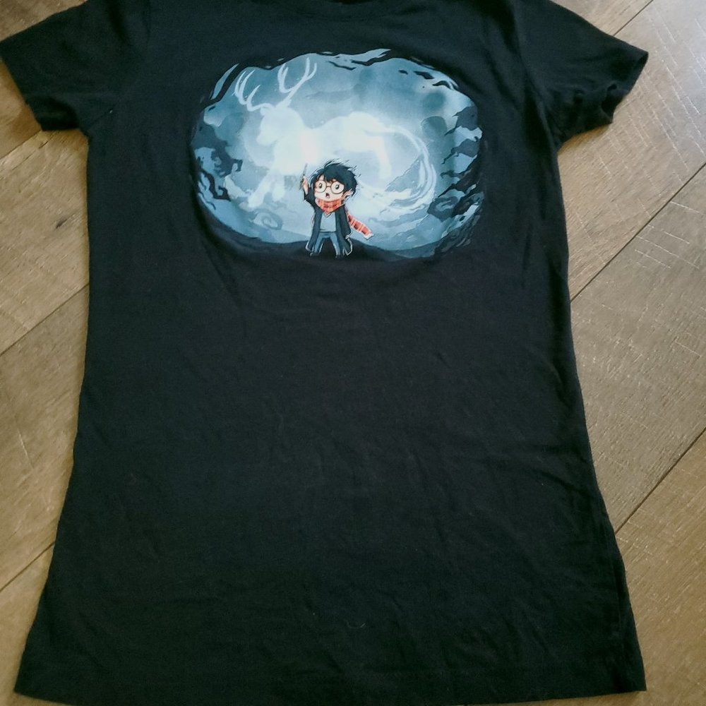 HARRY POTTER CHIBI TEE TURTLE GLOW IN DARK PATRONUS T-SHIRT SIZE MEDIUM PREOWNED